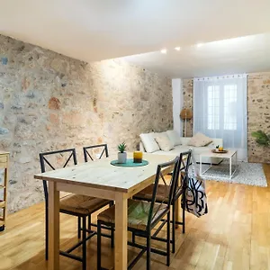 holiday-apartment-in-girona.catalonia-hotels.com/