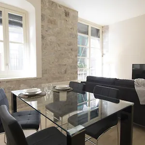 Apartment Bravissimo Cort Reial-1a, Girona